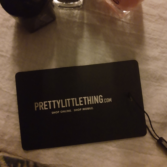 Crop top and skirt 🧤 SOLD - Picture 10 of 16